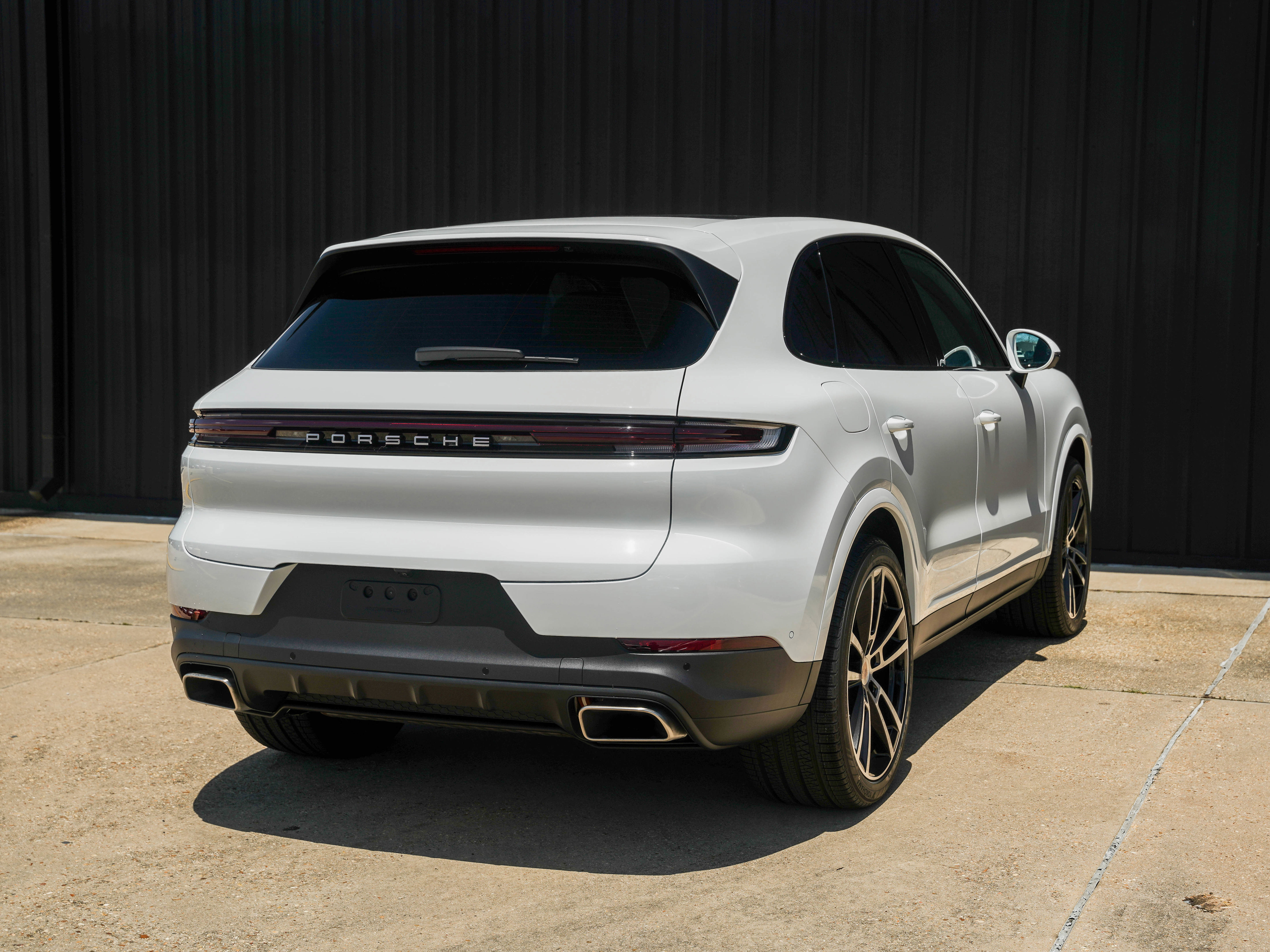 New 2025 Porsche Cayenne image 10
