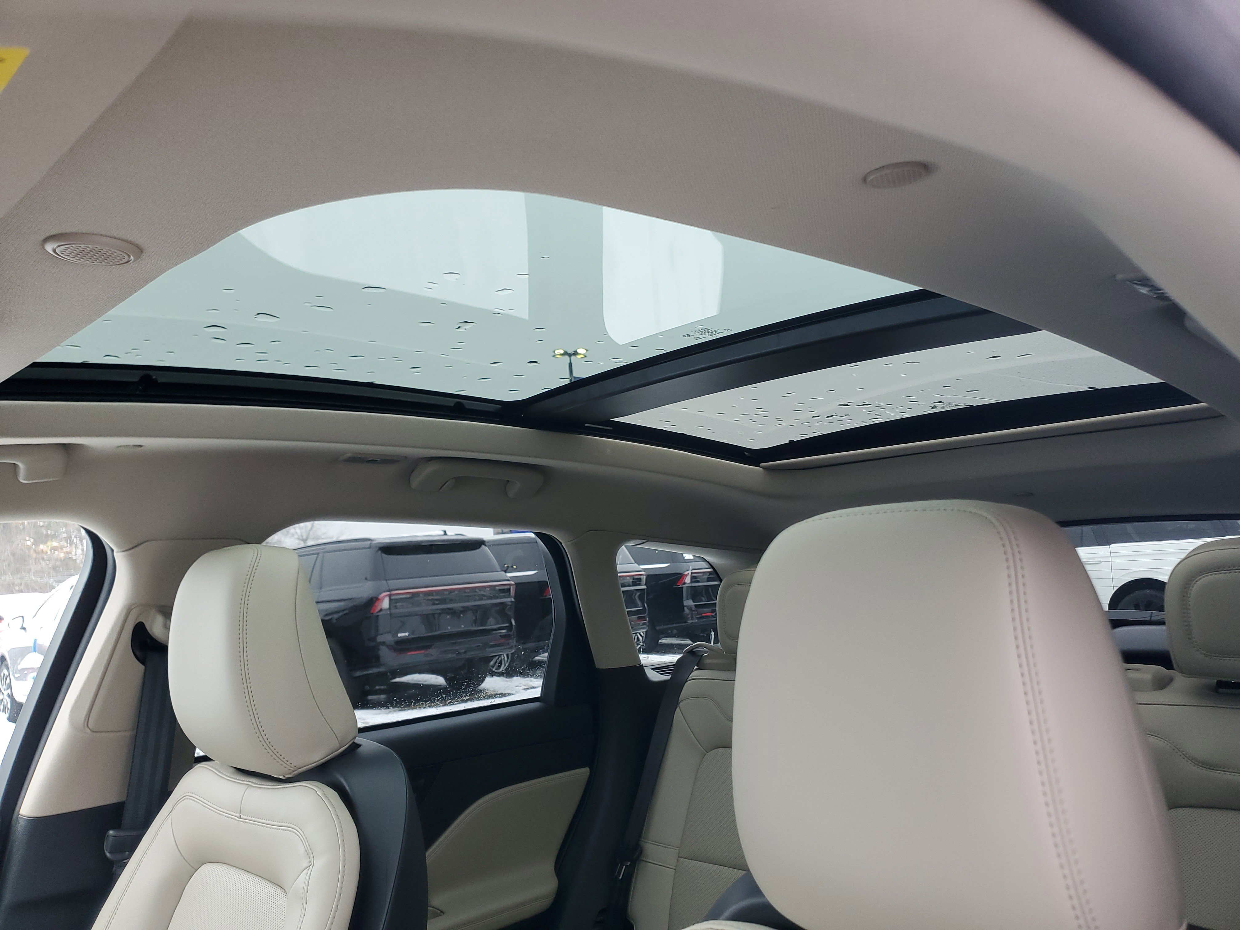 New 2026 Lincoln Corsair Premiere AWD/4WD image 11