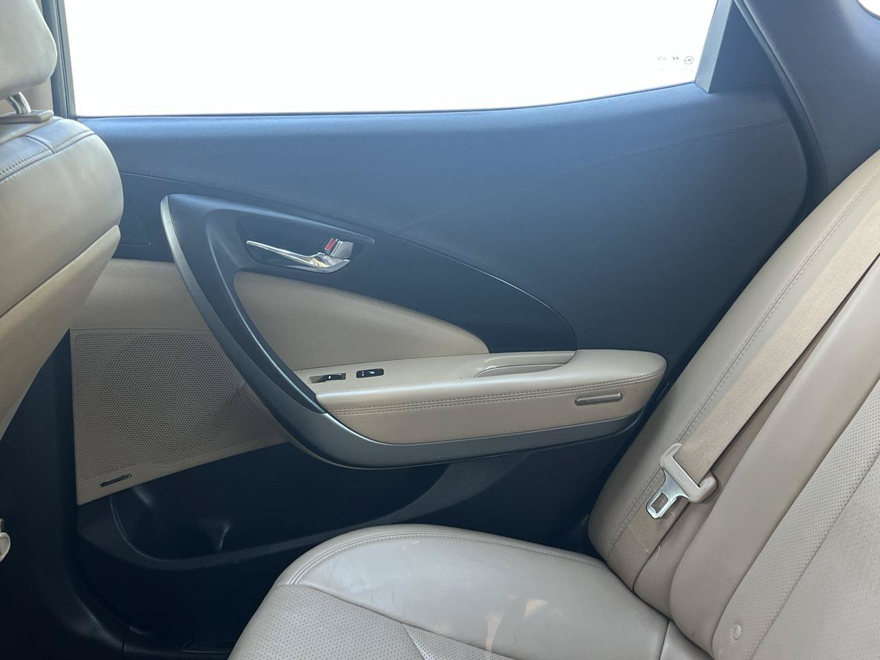 Used 2013 Hyundai Azera FWD image 34