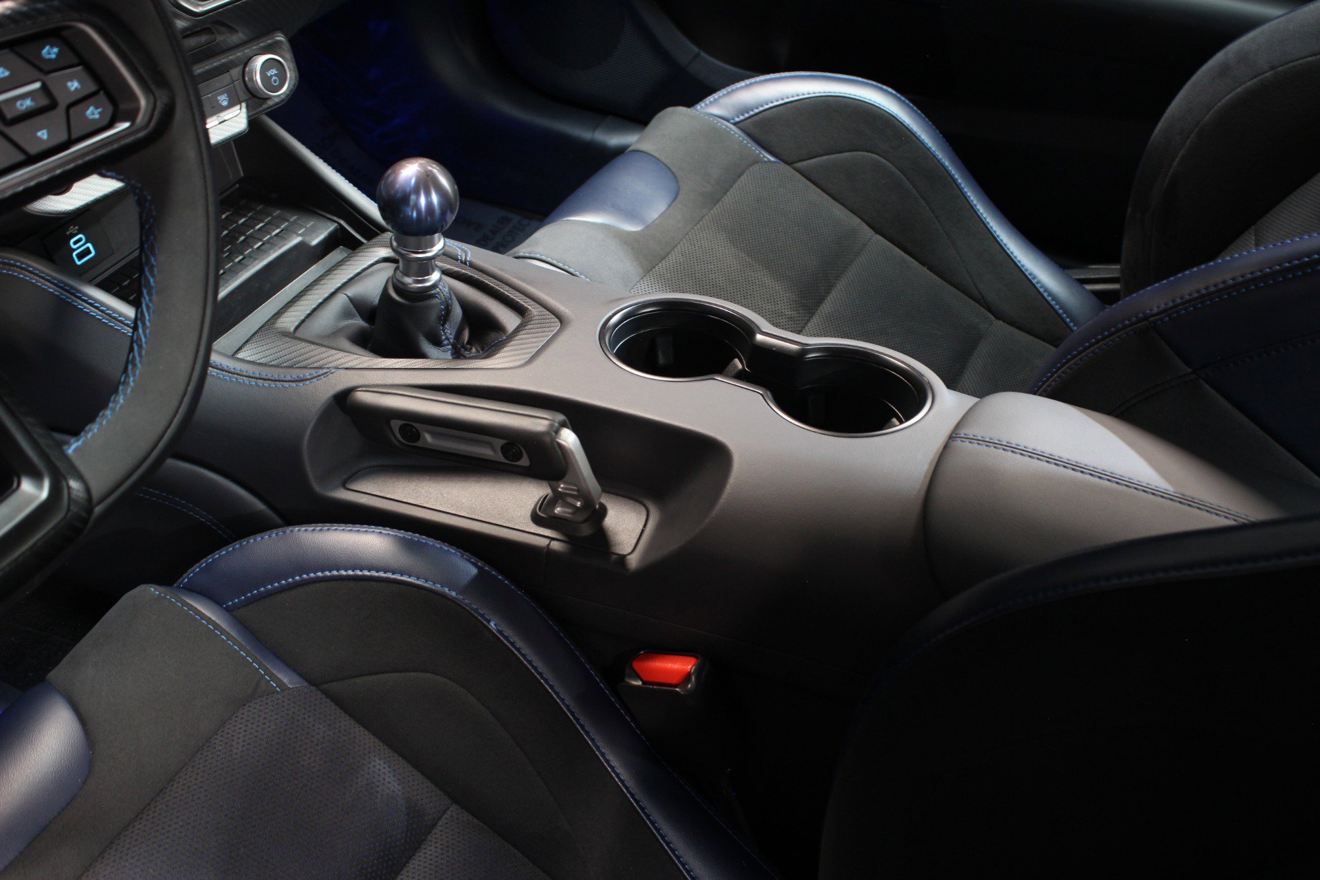 Used 2024 Ford Mustang Dark Horse w/ Dark Horse Handlin Package image 33
