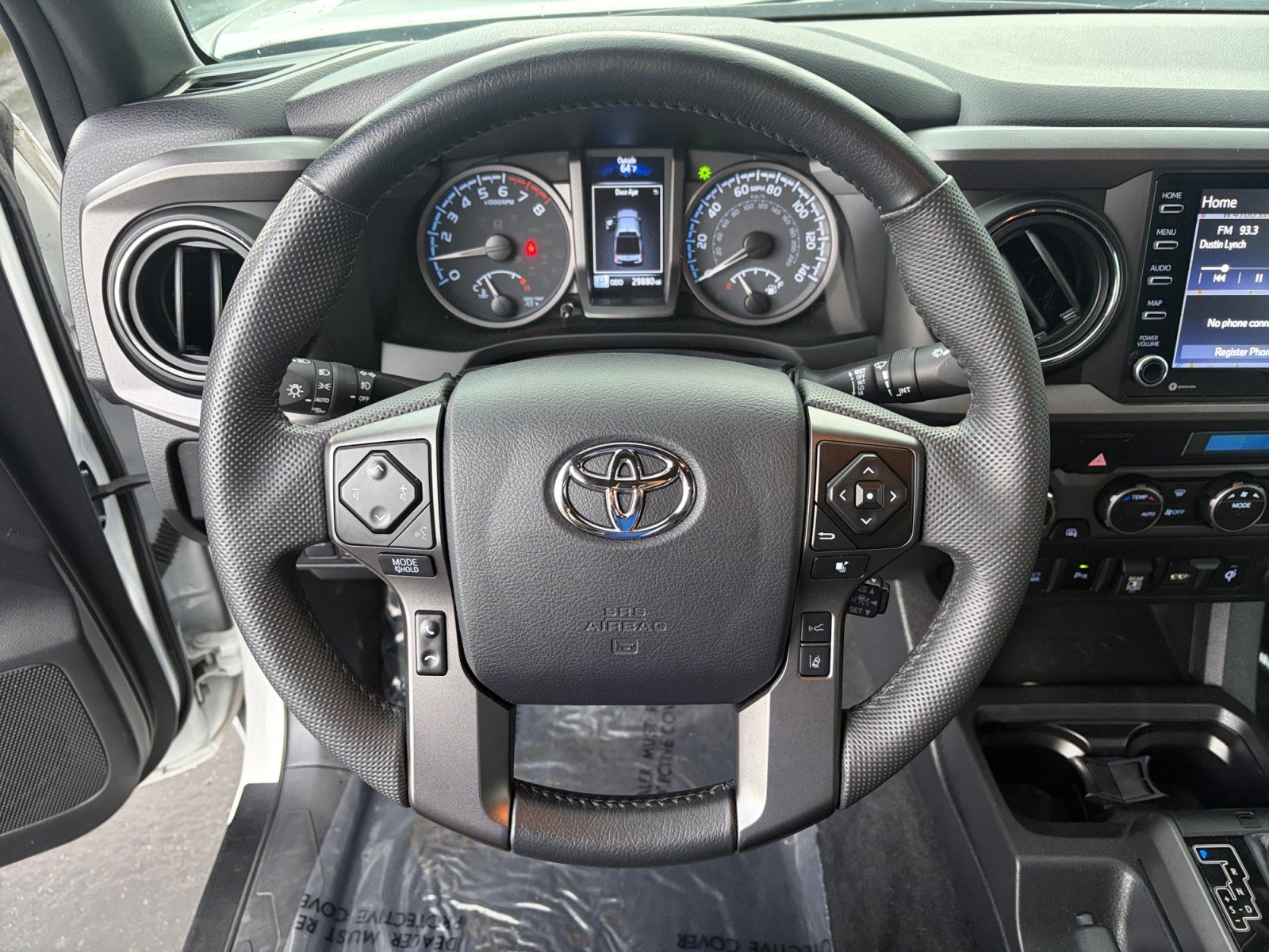 Used 2023 Toyota Tacoma TRD Off-Road w/ Technology Package AWD/4WD image 12