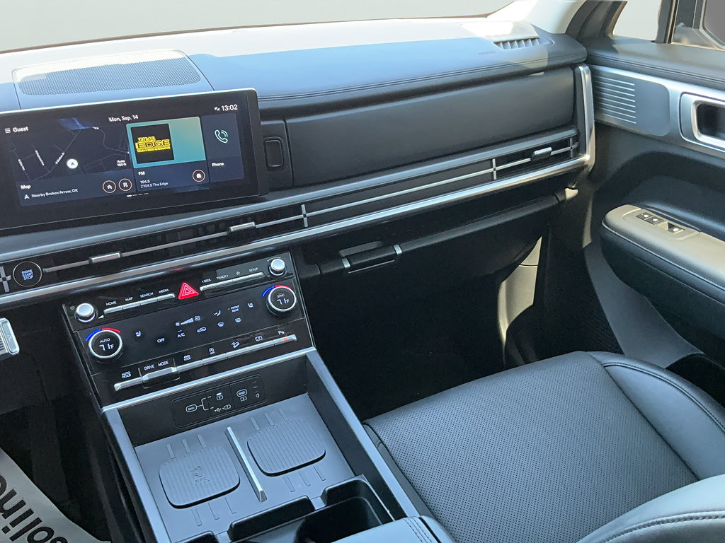 Certified 2024 Hyundai Santa Fe XRT AWD/4WD image 13