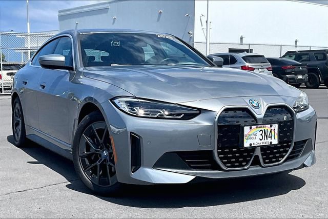 Used 2023 BMW i4 eDrive40 RWD image 11