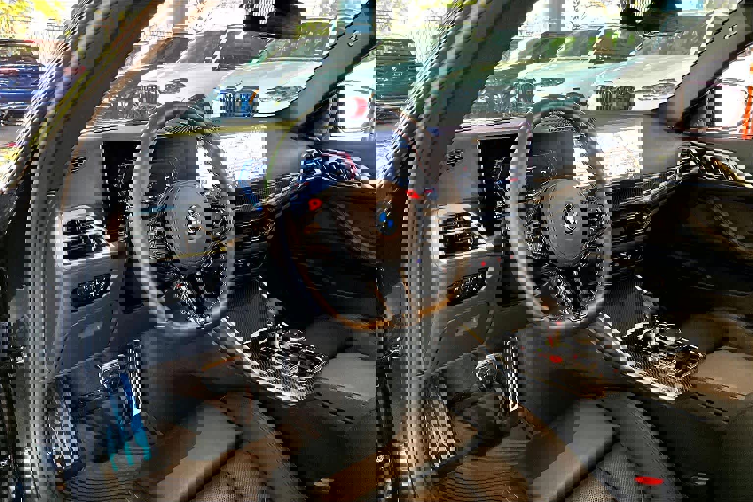 Used 2025 BMW M4 Competition image 17