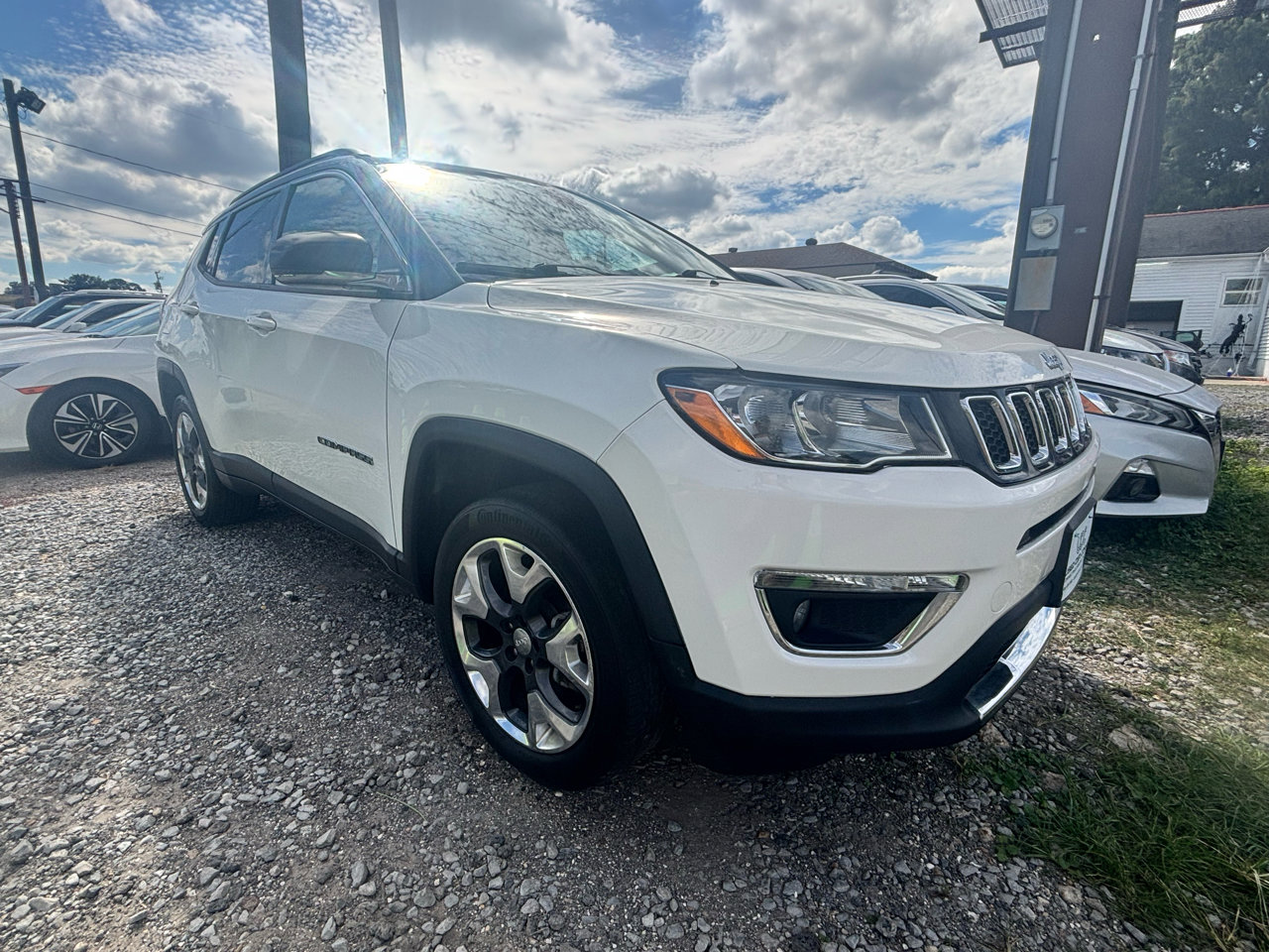 Used 2018 Jeep Cherokee Latitude w/ Altitude Package