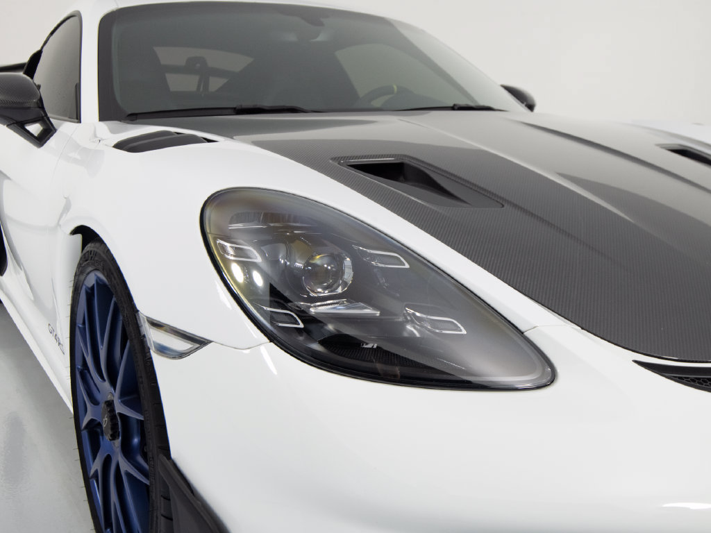 Certified 2025 Porsche 718 Cayman GT4 RS RWD image 42