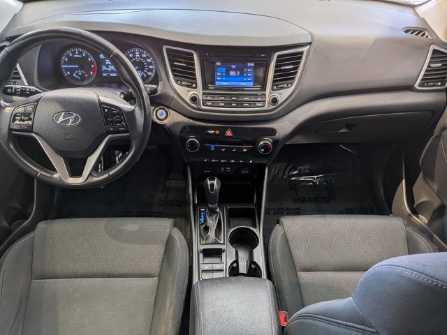 Used 2016 Hyundai Tucson Sport image 18