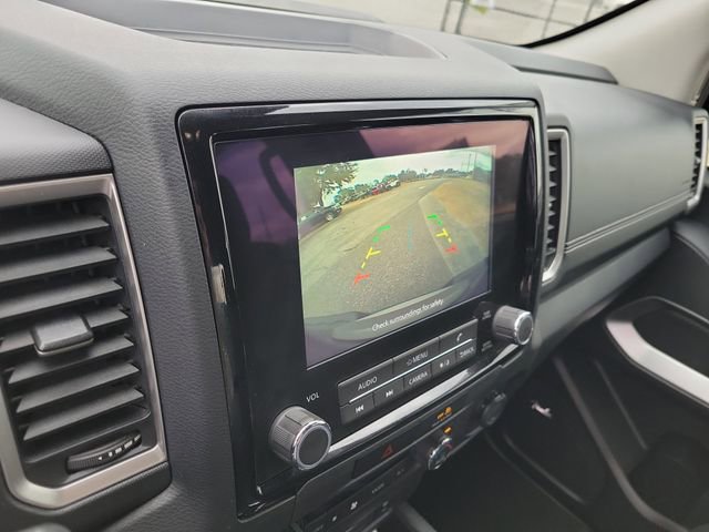 Used 2023 Nissan Frontier SV w/ SV Premium Package image 19