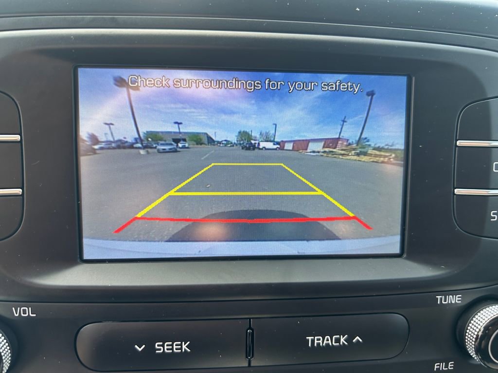 Used 2019 Kia Soul FWD image 18