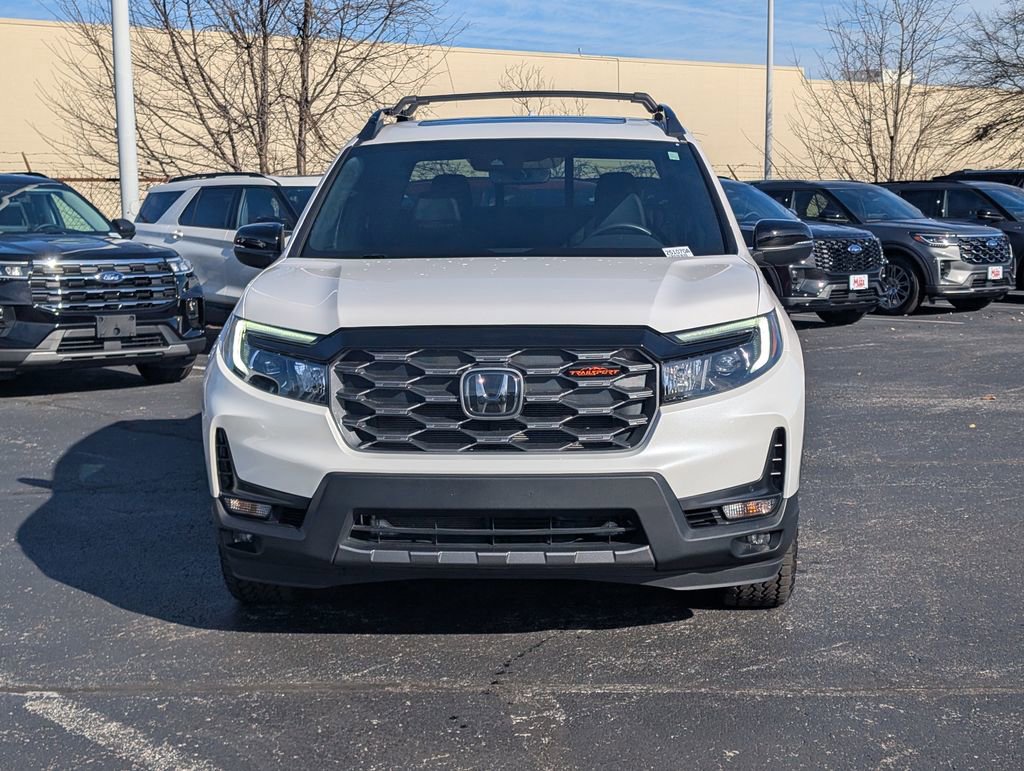 Used 2025 Honda Ridgeline TrailSport image 7
