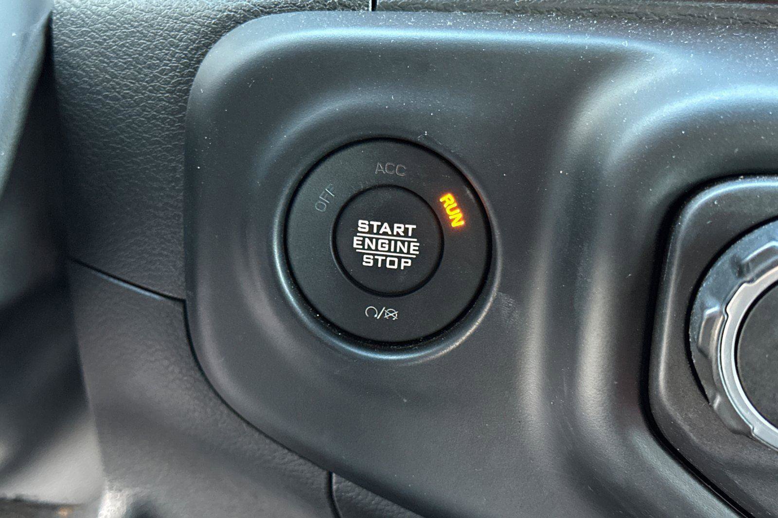 Used 2023 Jeep Wrangler Unlimited Rubicon 4xe image 20