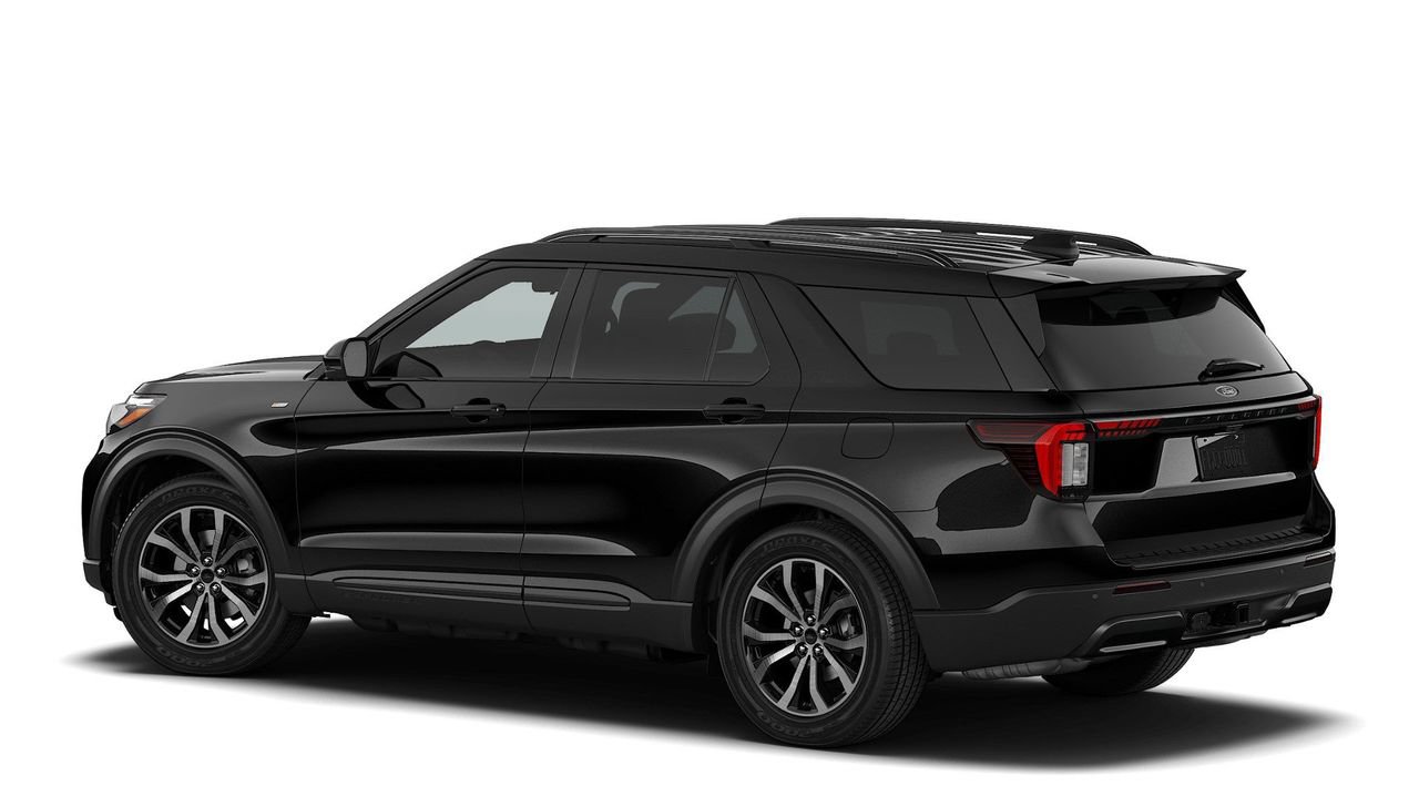 New 2026 Ford Explorer ST-Line RWD image 2