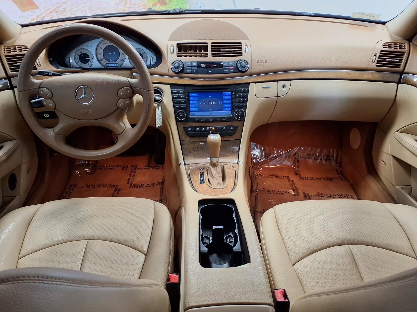 Used 2008 Mercedes-Benz E 350 Sedan image 13