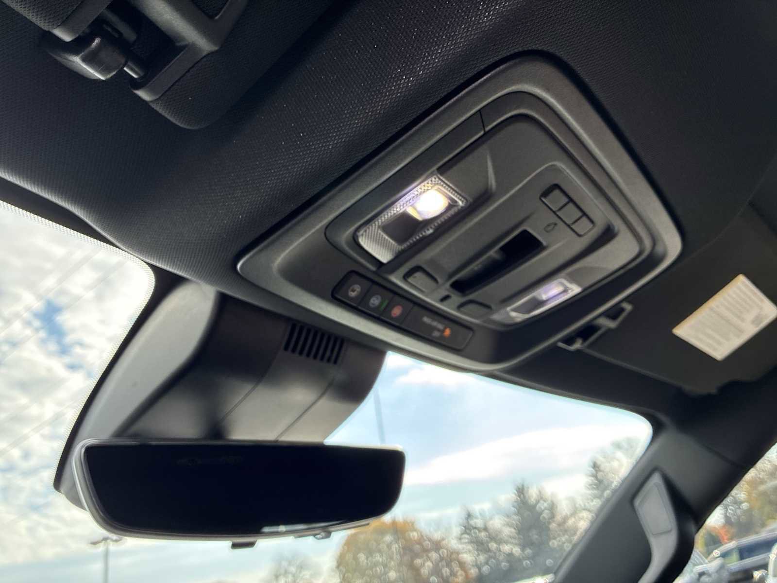 Certified 2023 Chevrolet Silverado 1500 High Country w/ Technology Package image 35