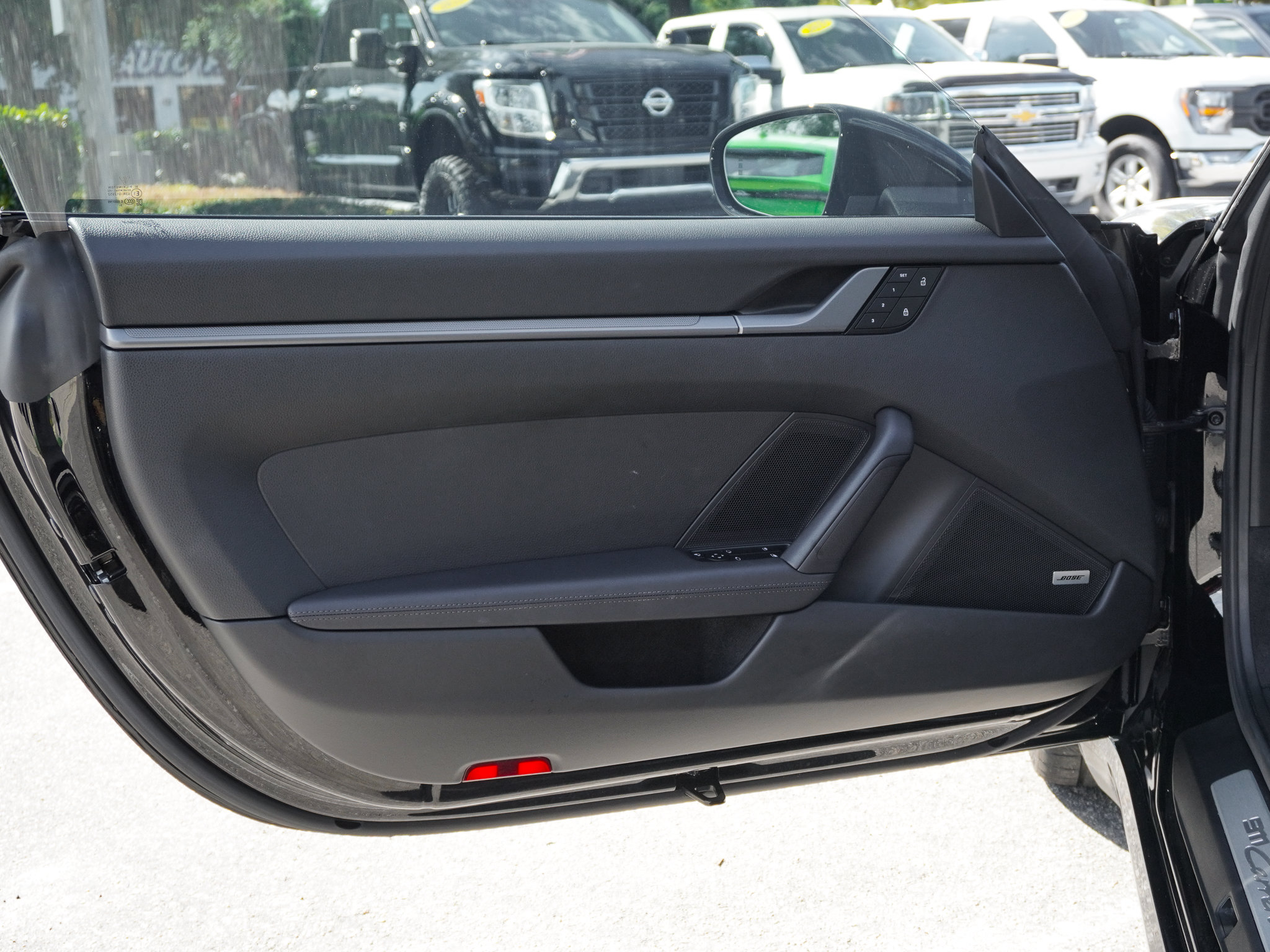 Used 2024 Porsche 911 Carrera RWD image 14