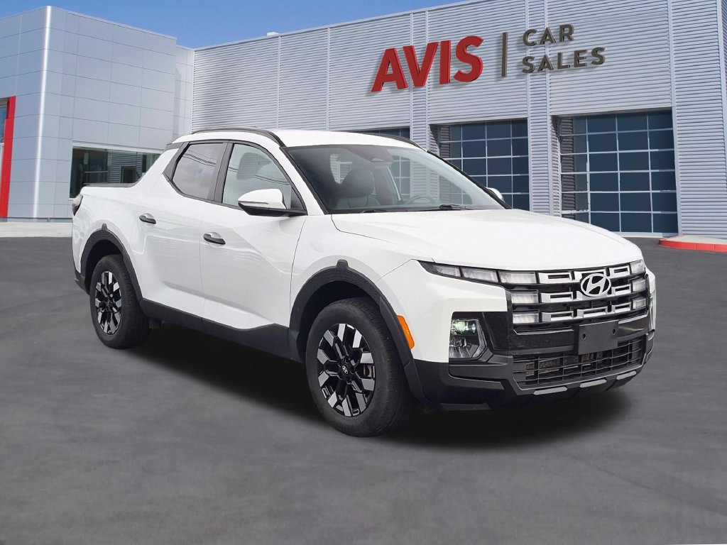 Used 2025 Hyundai Santa Cruz SEL FWD image 3