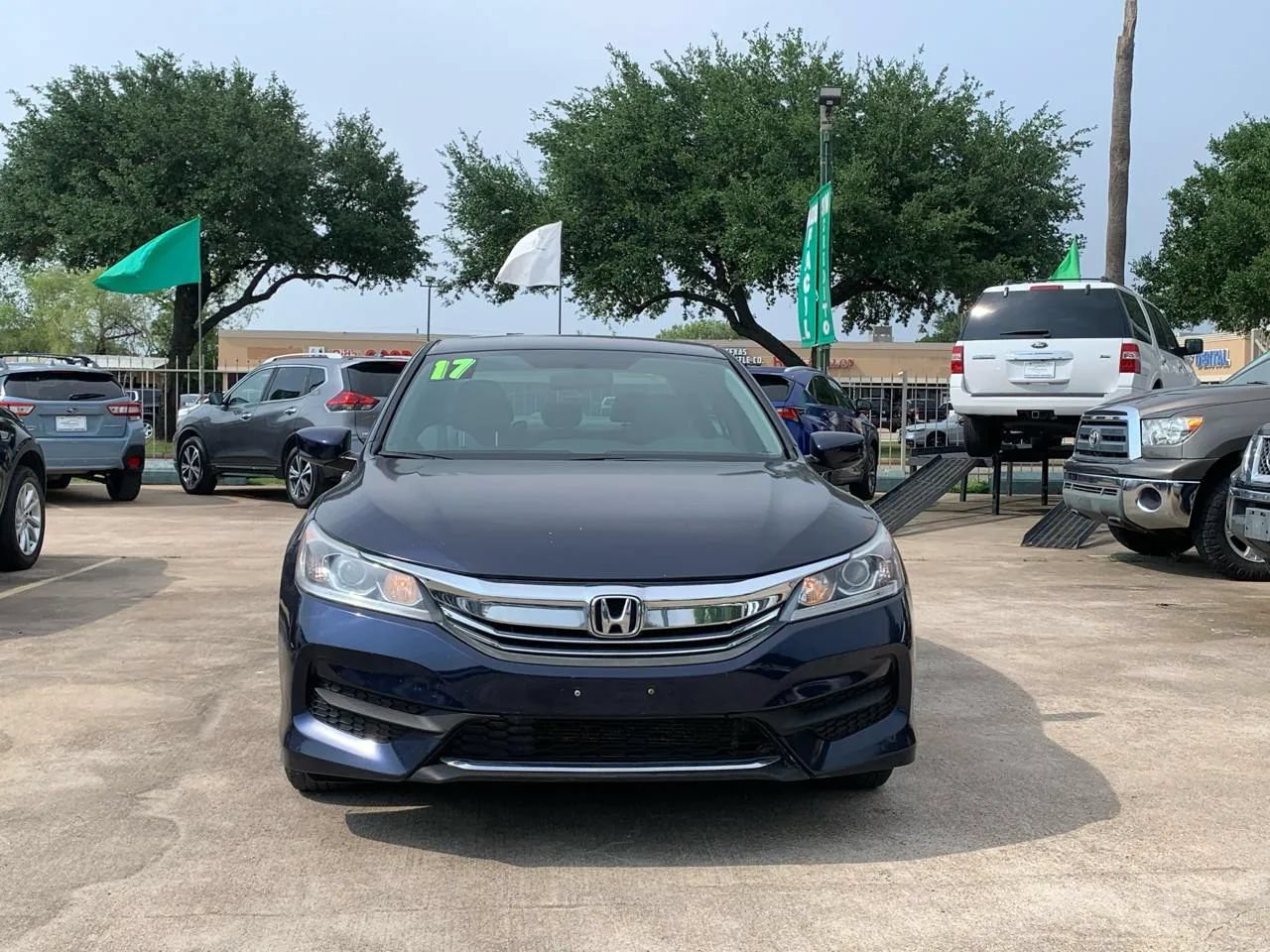 Used 2017 Honda Accord LX image 2