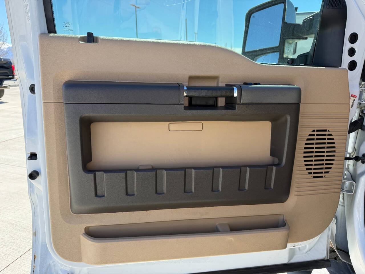 Used 2012 Ford F350 Lariat w/ FX4 4X4 Off-Road Pkg image 28