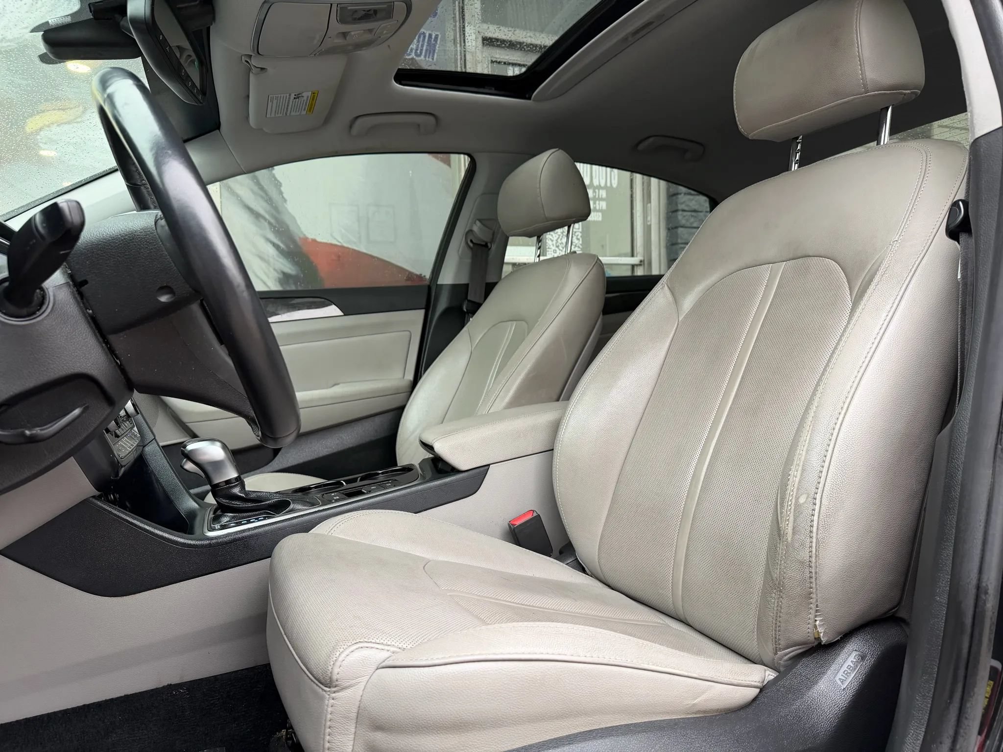 Used 2018 Hyundai Sonata Limited w/ Limited Ultimate Package 03 FWD image 10