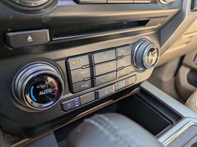Used 2018 Ford F150 Lariat w/ Equipment Group 502A Luxury AWD/4WD image 10