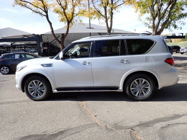 Used 2020 INFINITI QX80 Luxe w/ Proassist Package AWD/4WD image 2