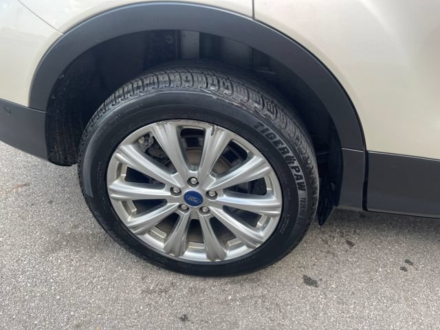 Used 2018 Ford Escape Titanium AWD/4WD image 41