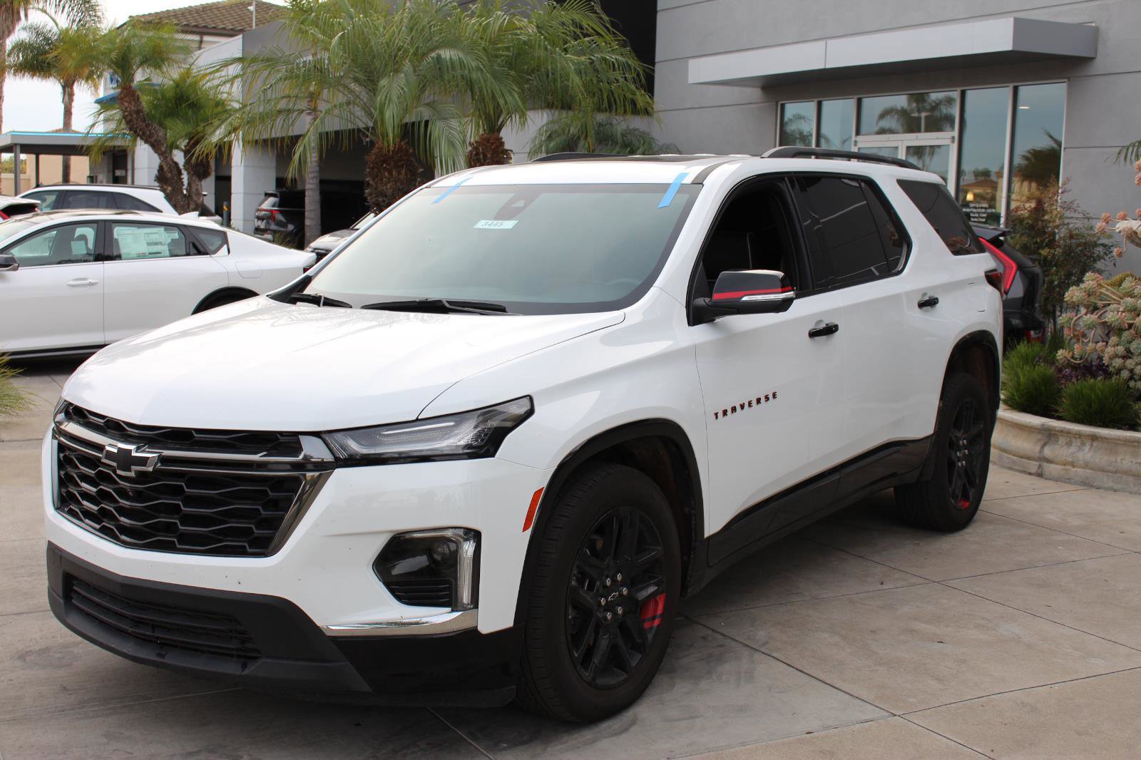 Used 2023 Chevrolet Traverse Premier w/ Redline Edition image 5