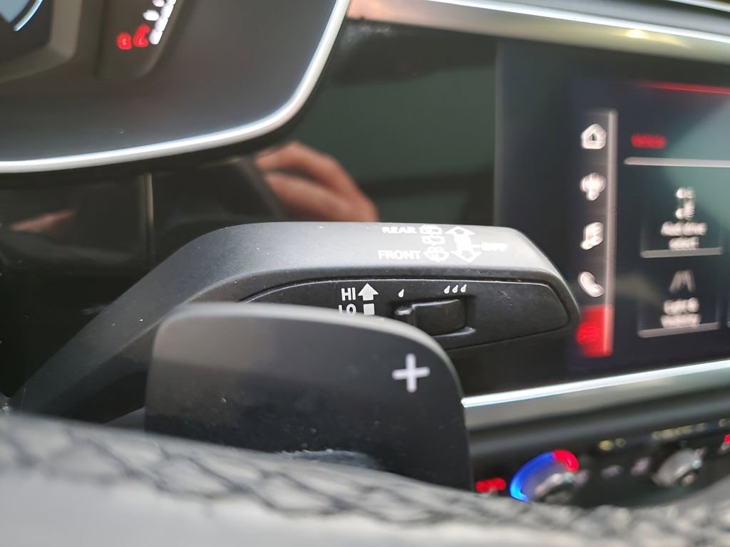 Used 2022 Audi Q3 2.0T Premium image 34