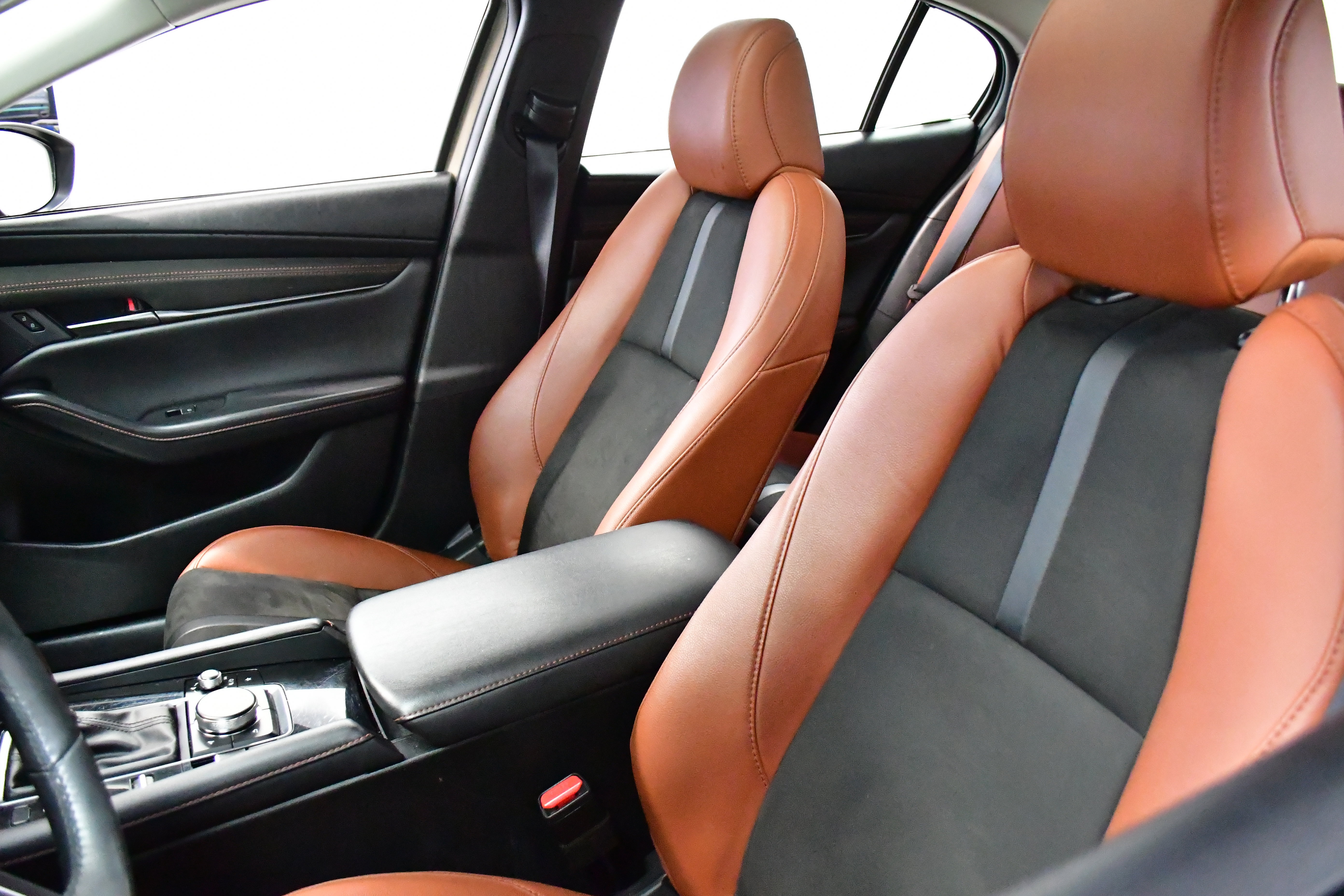 Used 2024 MAZDA MAZDA3 s image 18