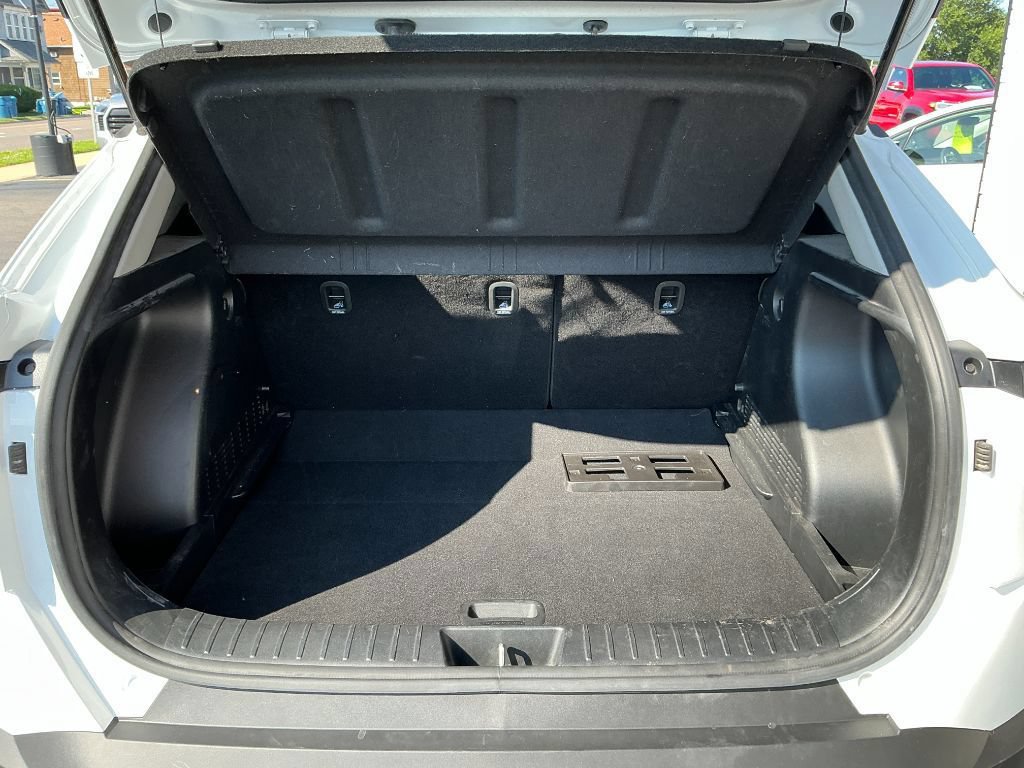 Used 2024 Hyundai Kona SEL FWD image 8