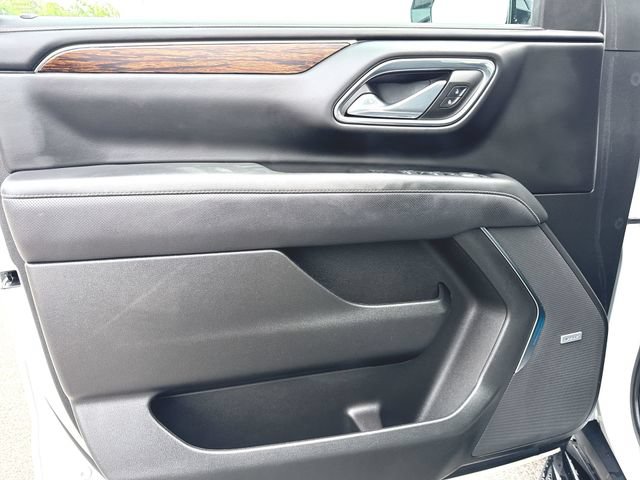 Used 2023 Chevrolet Tahoe Premier AWD/4WD image 23