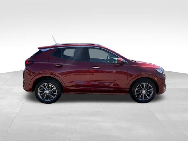 Used 2021 Buick Encore GX Essence w/ Sport Touring Package FWD image 9