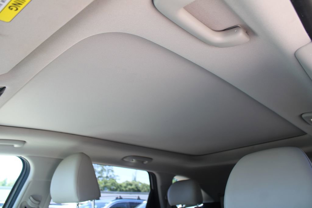 Certified 2024 Kia Sorento EX w/ Panoramic Sunroof Package FWD image 59