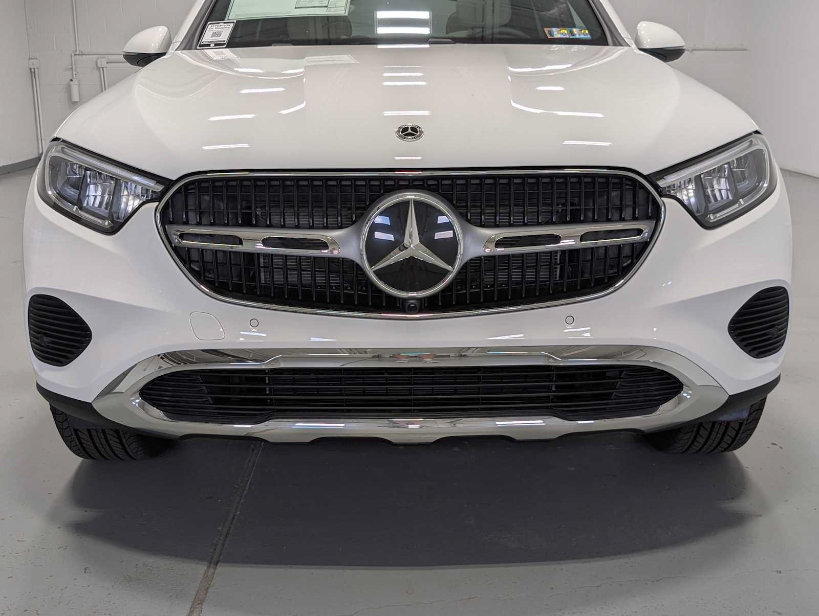 New 2026 Mercedes-Benz GLC 300 4MATIC image 2