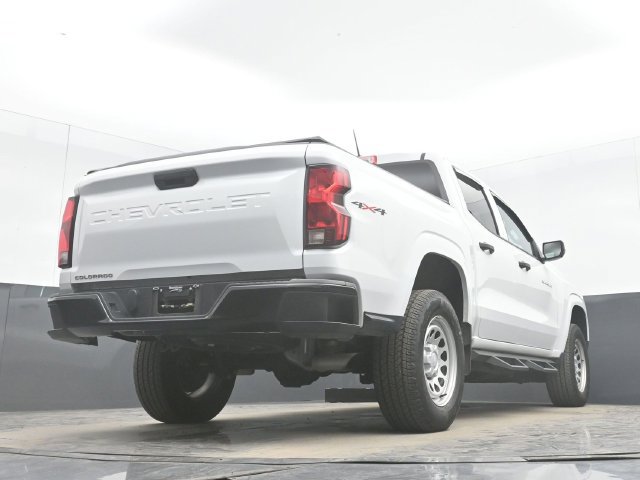 Used 2024 Chevrolet Colorado W/T w/ WT Convenience Package AWD/4WD image 44