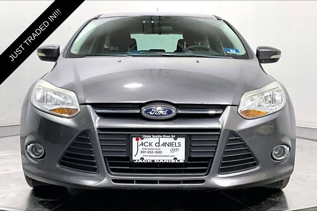 Used 2012 Ford Focus SE FWD image 2