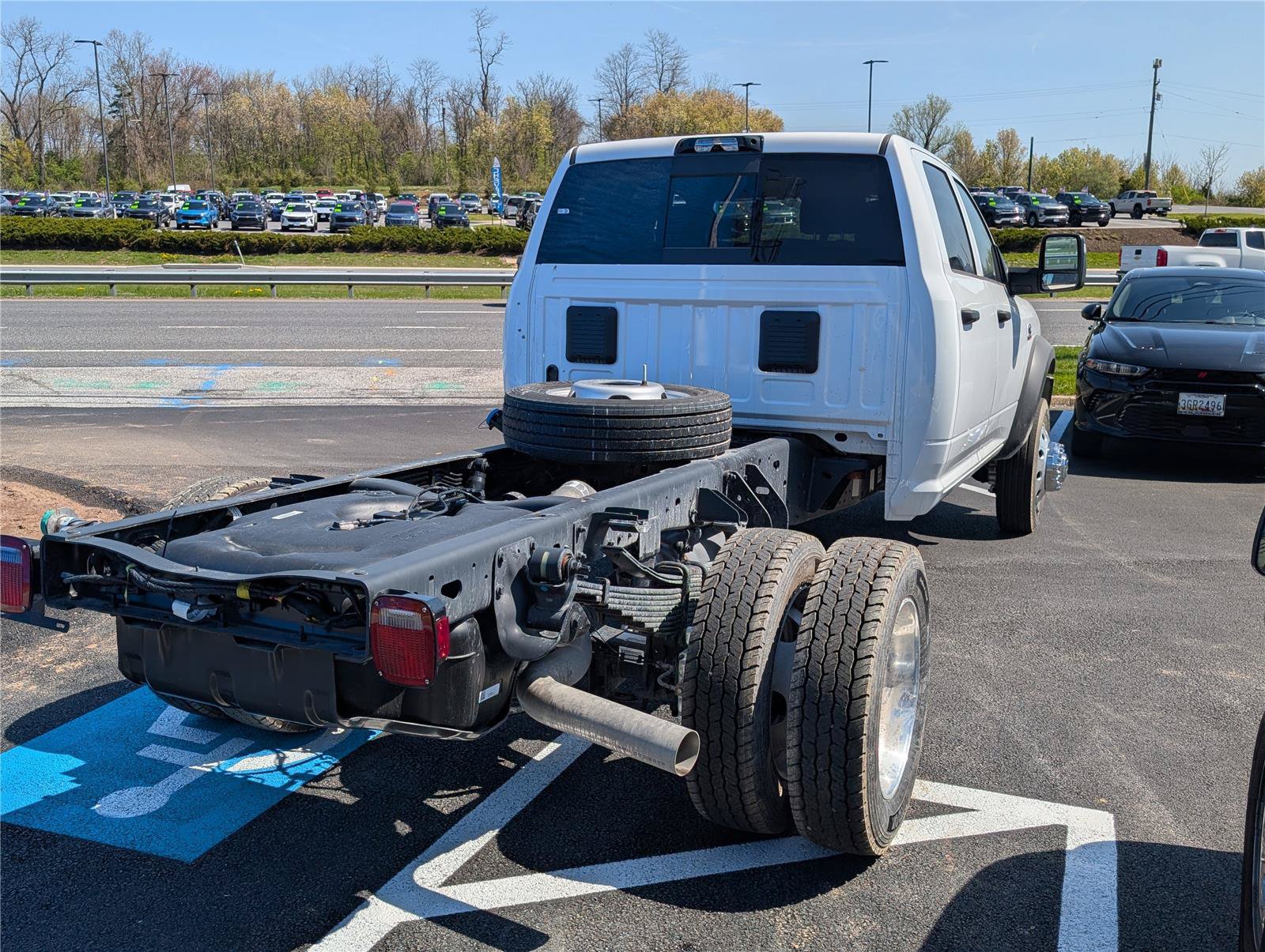 New 2026 RAM 4500 Tradesman AWD/4WD image 3