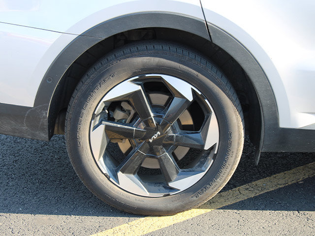 Used 2025 Kia Sorento SX Prestige AWD/4WD image 8
