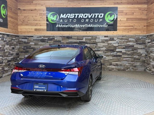 Used 2023 Hyundai Elantra SEL w/ Convenience Package FWD image 10