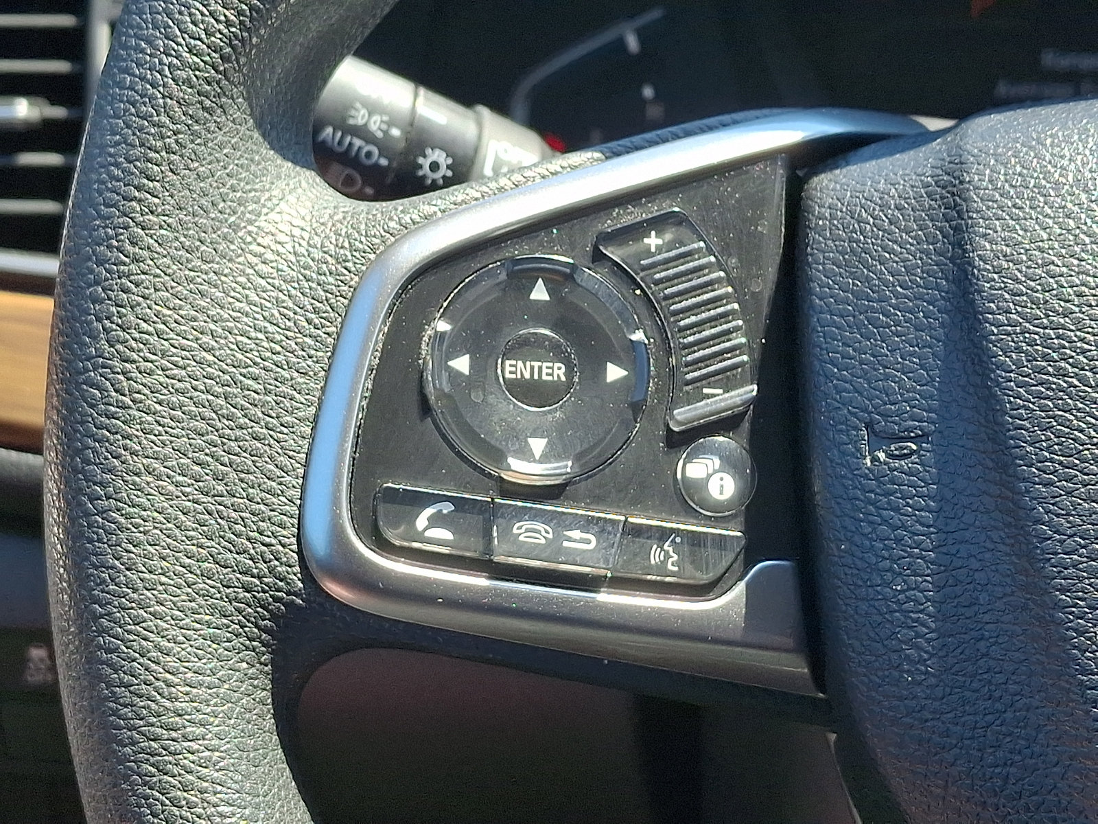 Used 2018 Honda CR-V EX image 20