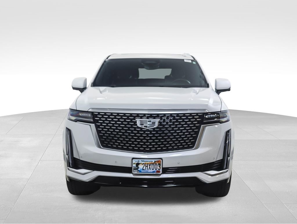 Used 2023 Cadillac Escalade Premium Luxury w/ LPO, Radiant Package AWD/4WD image 8