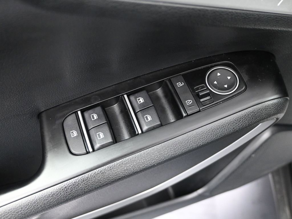 Certified 2025 Kia Soul LX w/ LX Technology Package image 11