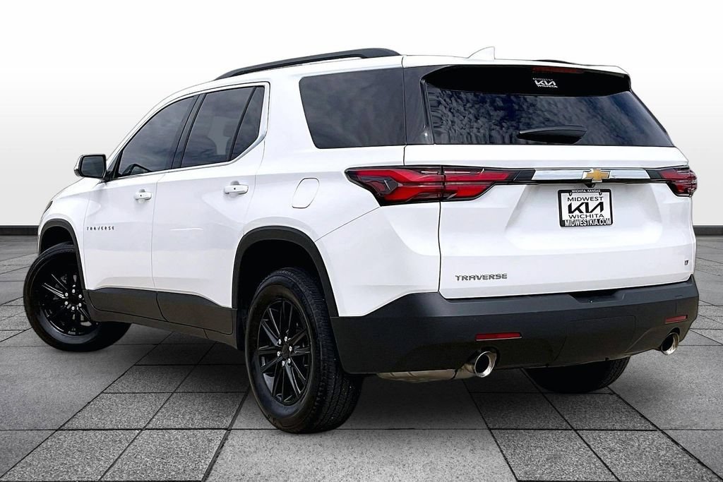 Used 2023 Chevrolet Traverse LT FWD image 12