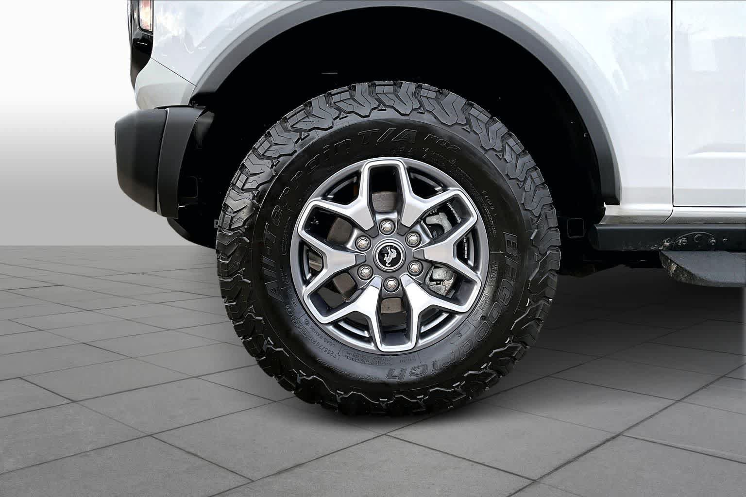 Used 2025 Ford Bronco Badlands AWD/4WD image 13