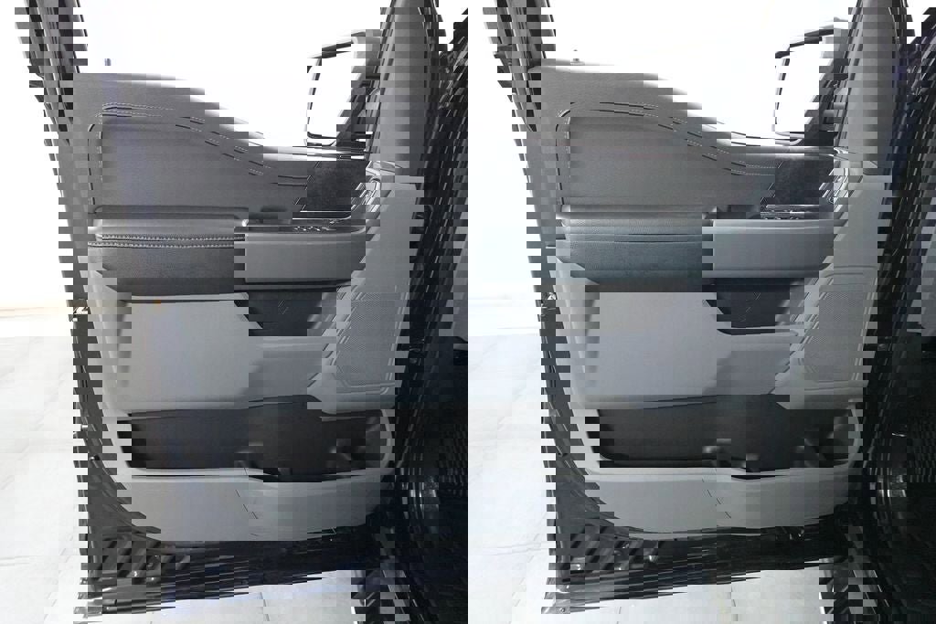 Certified 2022 Ford F150 XLT w/ Equipment Group 302A High image 22