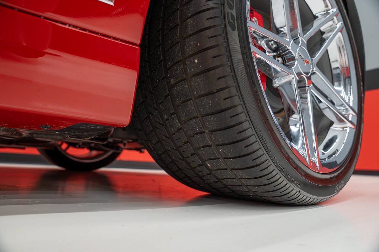 Used 2007 Chevrolet Corvette Z06 w/ Preferred Equipment Group RWD image 39