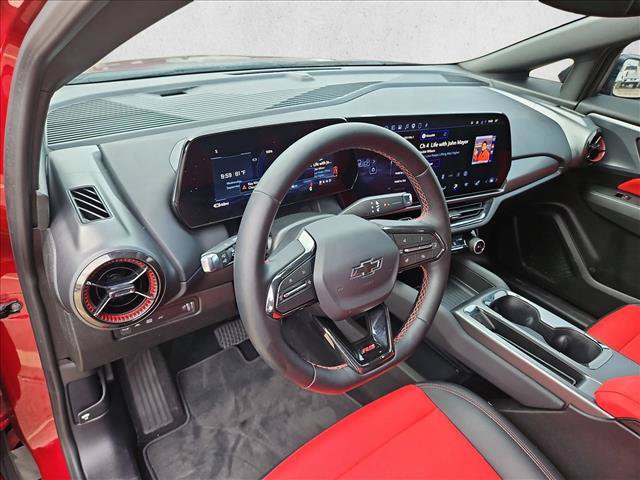Used 2025 Chevrolet Equinox EV RS FWD image 10