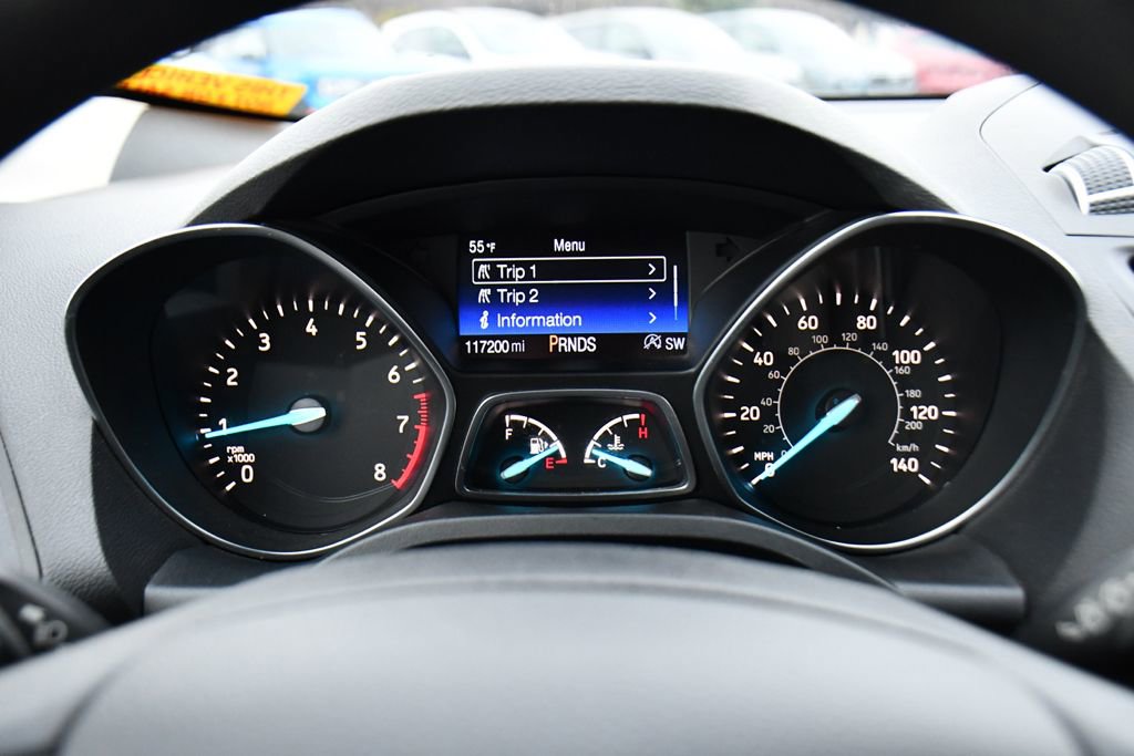 Used 2017 Ford Escape SE FWD image 23