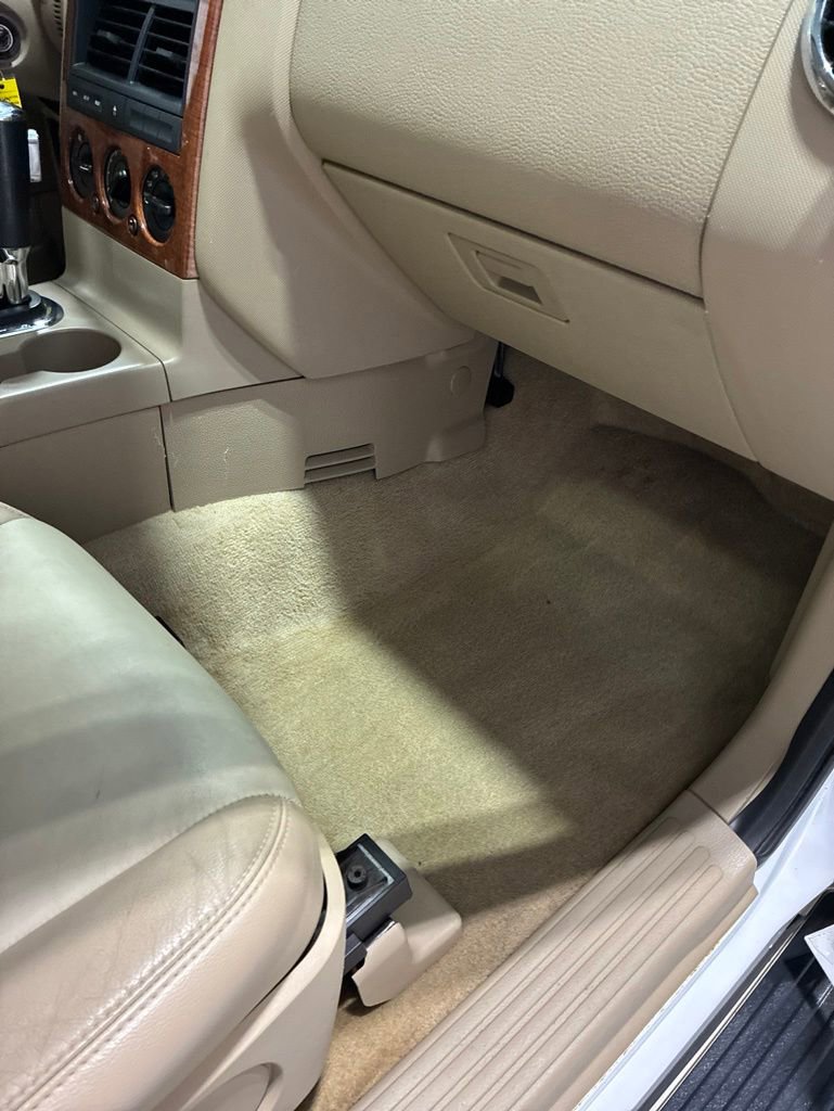Used 2007 Ford Explorer Eddie Bauer RWD image 34