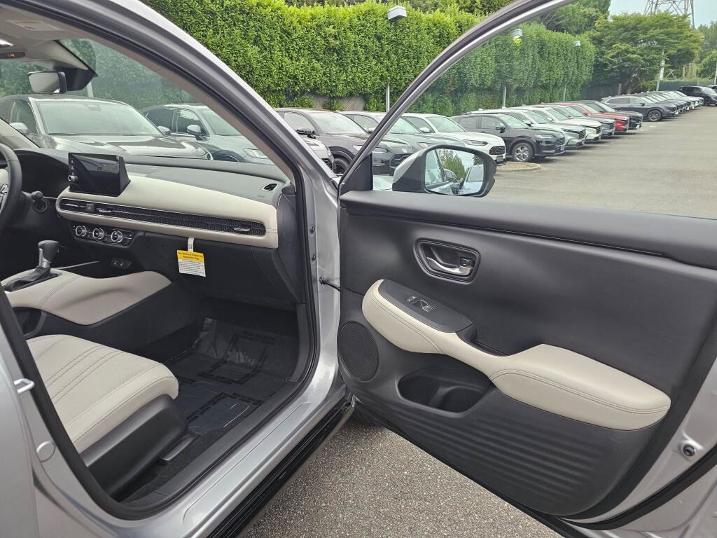 New 2027 Honda HR-V EX-L image 11